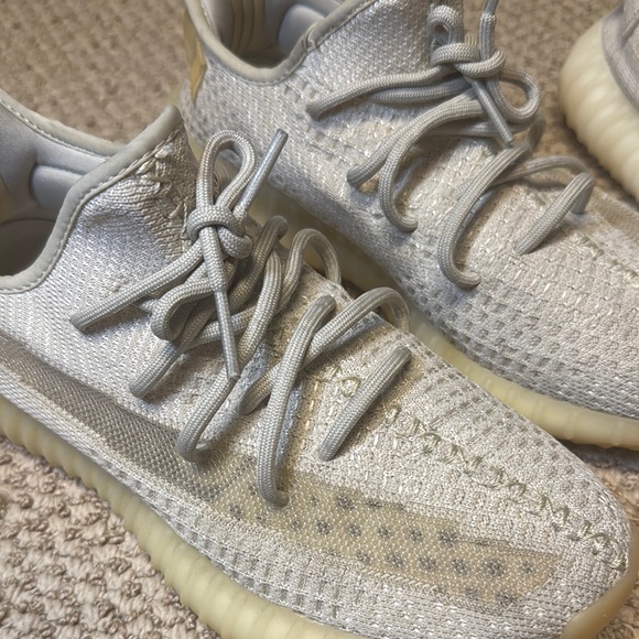 Yeezy boost 350 - Picture 2 of 9